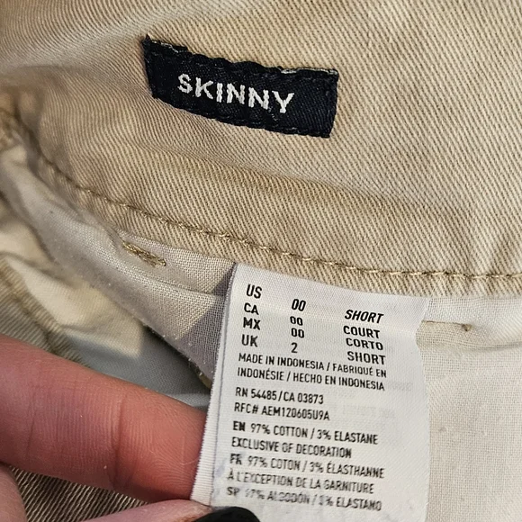 American eagle khakis - Picture 2 of 3